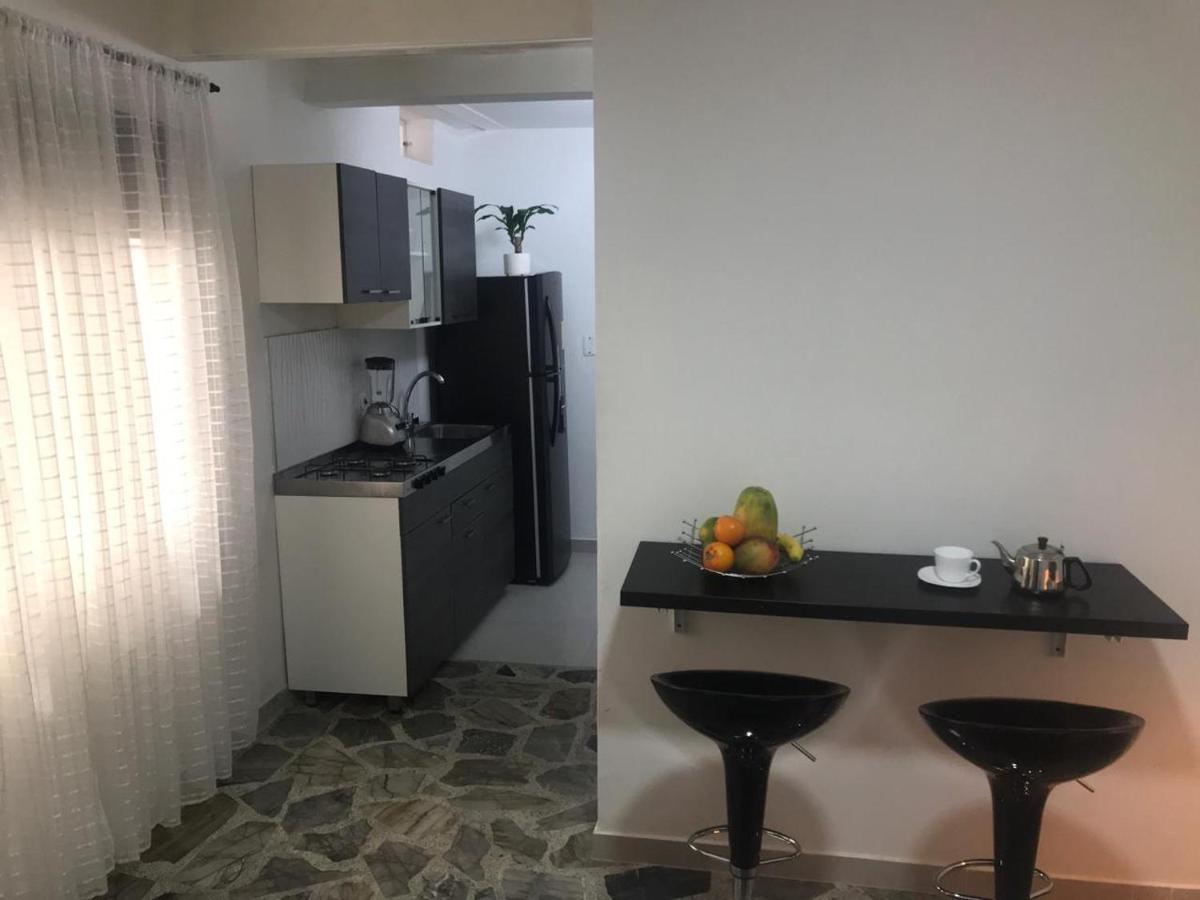 Vip Apartasuites Rosales Medellín Zewnętrze zdjęcie