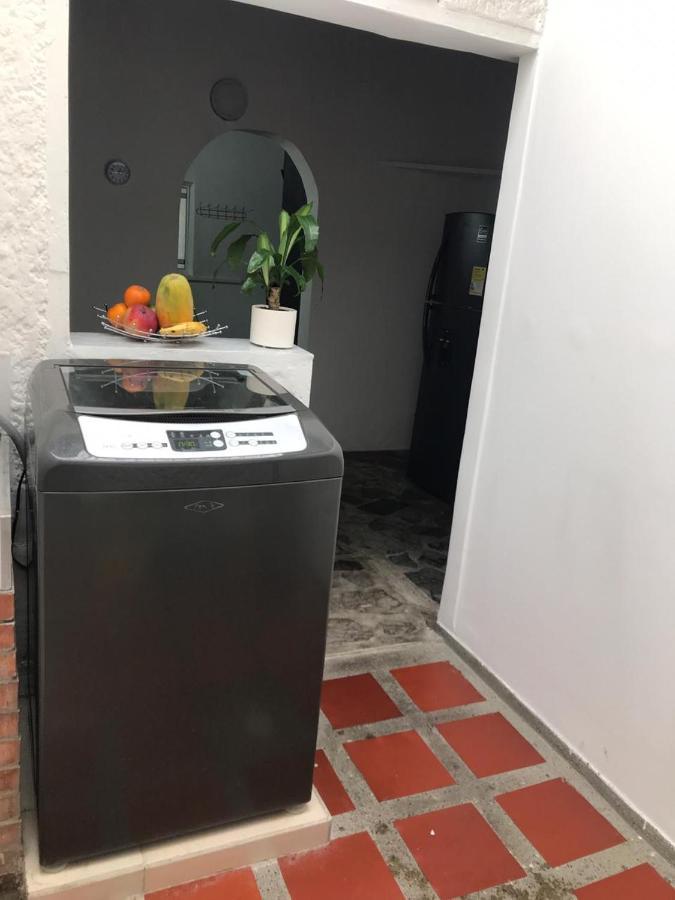 Vip Apartasuites Rosales Medellín Zewnętrze zdjęcie
