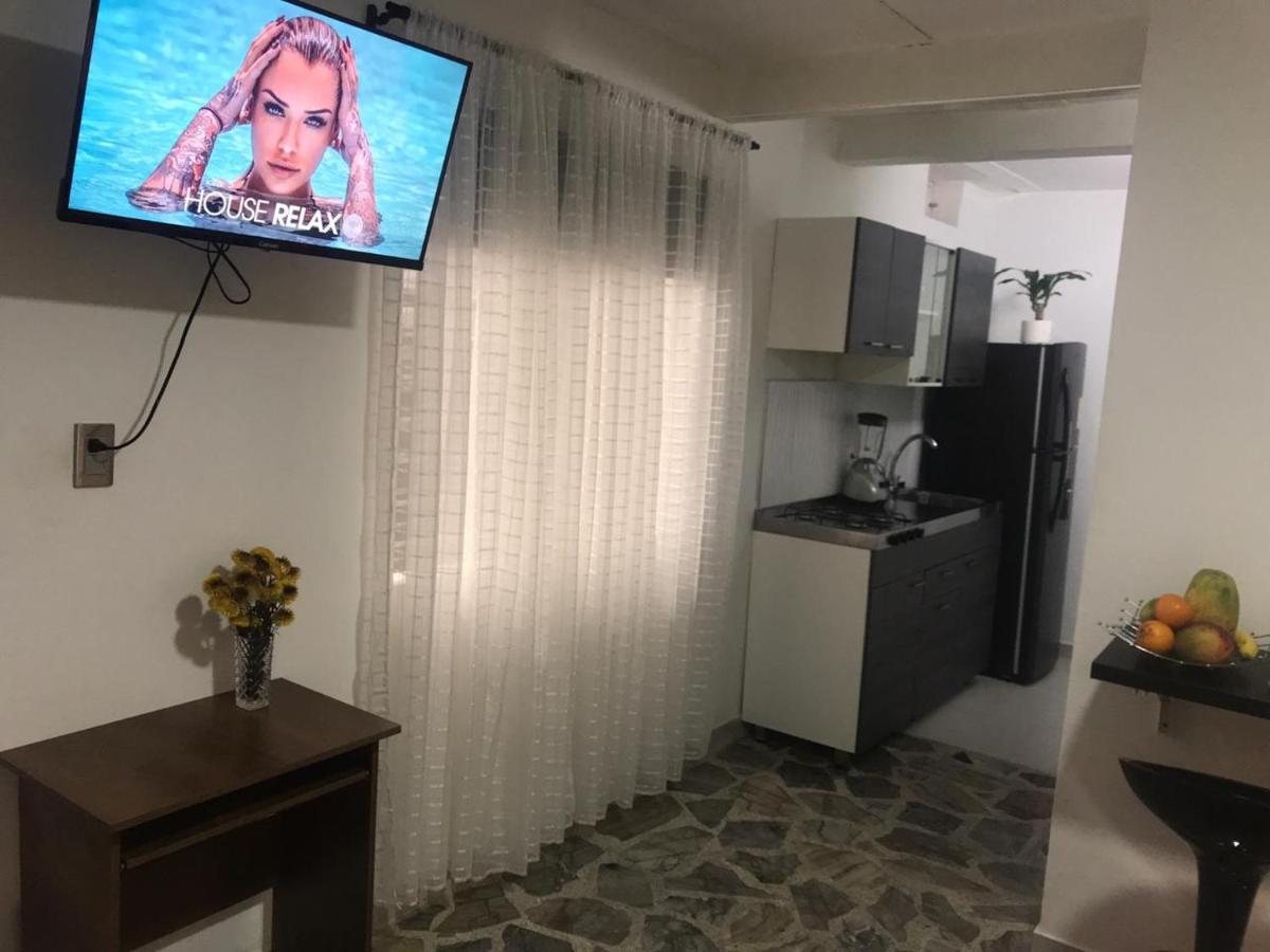 Vip Apartasuites Rosales Medellín Zewnętrze zdjęcie