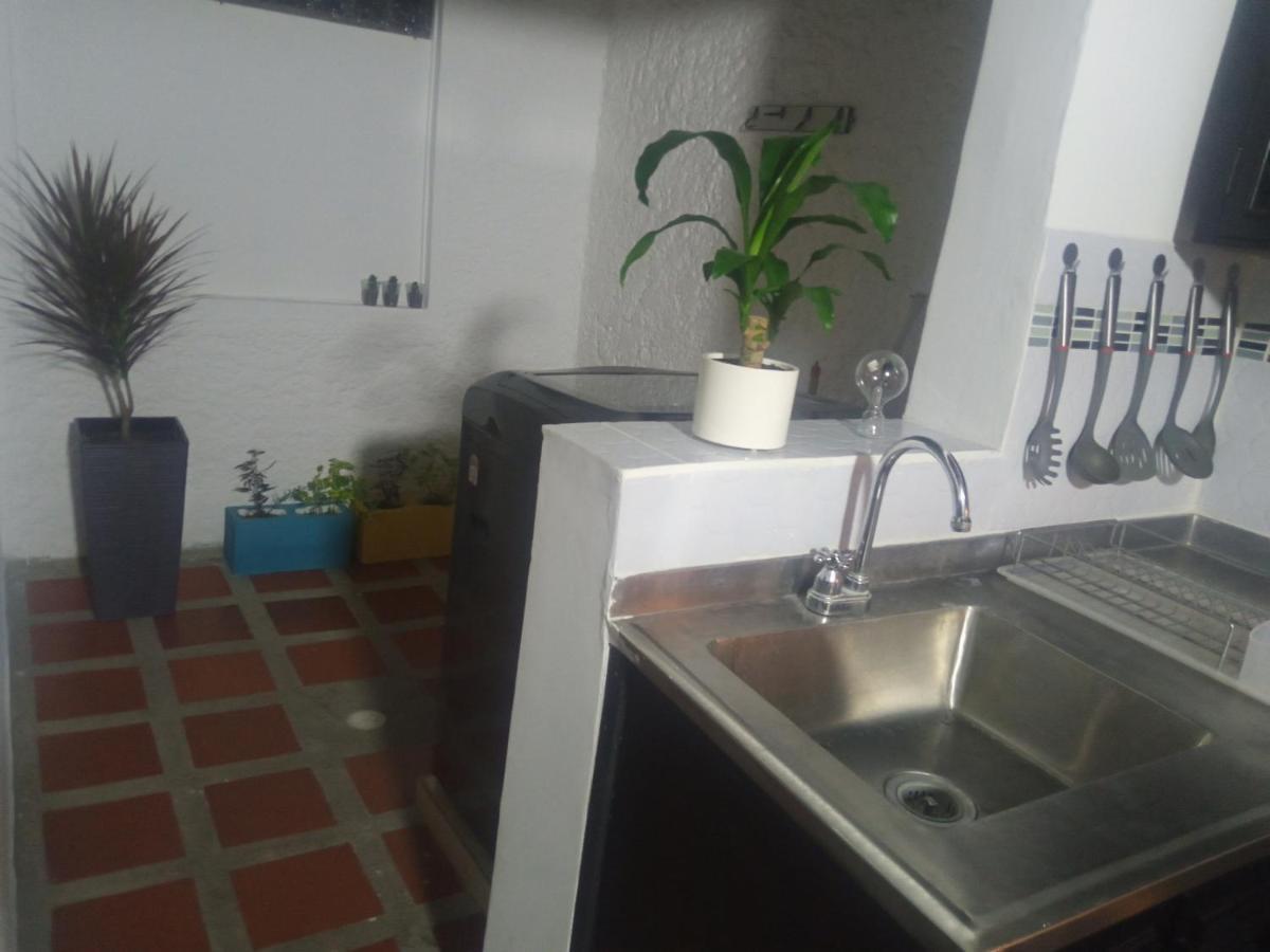 Vip Apartasuites Rosales Medellín Zewnętrze zdjęcie