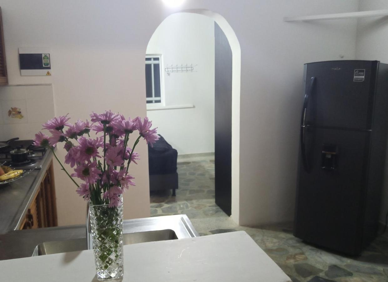 Vip Apartasuites Rosales Medellín Zewnętrze zdjęcie