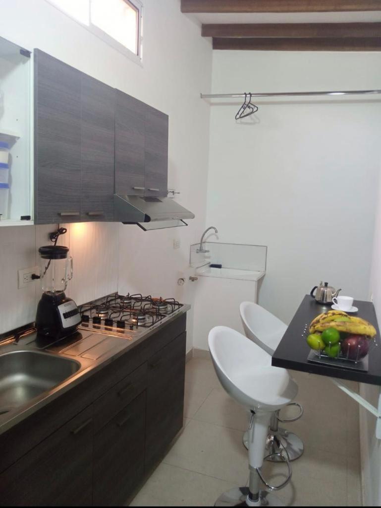 Vip Apartasuites Rosales Medellín Zewnętrze zdjęcie